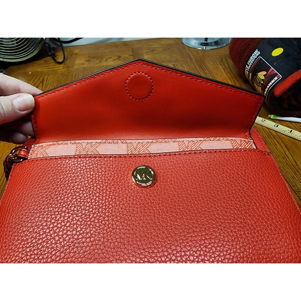 Michael Kors Maisie Women Medium Pebbled Leather 2-in-1 Backpack in Dark Sangria